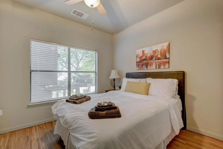 304 East 30th 5BR