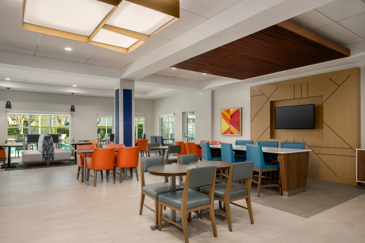 Holiday Inn Express & Suites Miami-Kendall photo 30