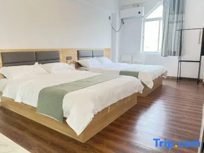 2 Bedrooms Suite