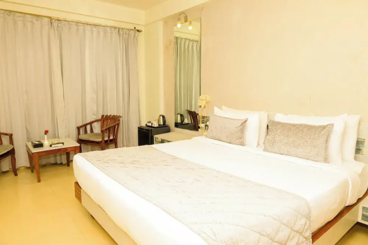 Hotel Aananda Imperial