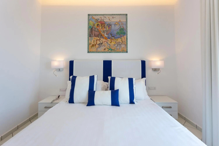 Hotel Bristol