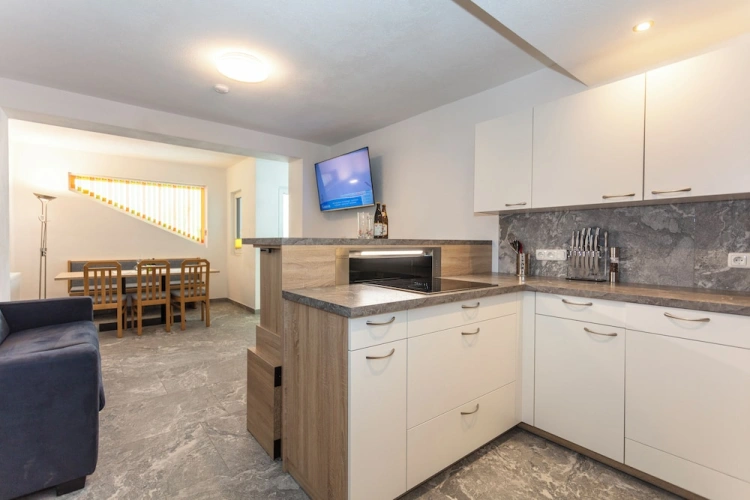 Economy Apartment with mountain view