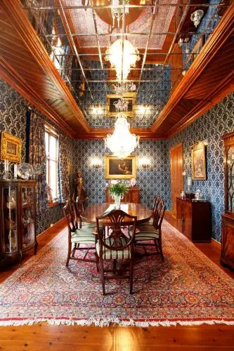 Darby's Inn