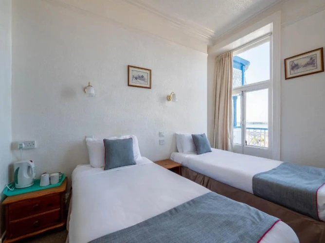 Standard Double room with sea view