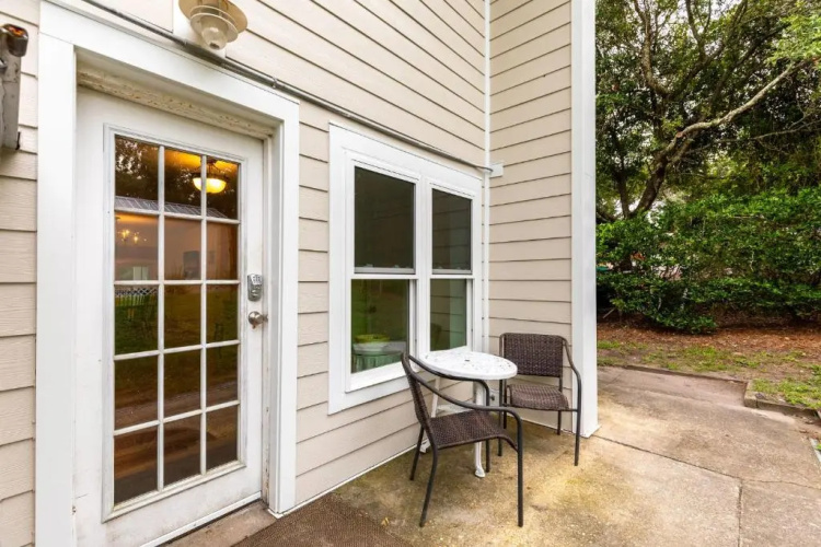 612 E Ashley - Shore Beats Work - 4 Bedrooms