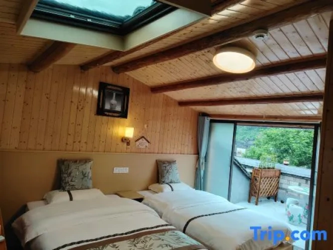 Standard Double room with balcony and with river view