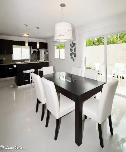 2 Bedrooms Luxury room with pool view