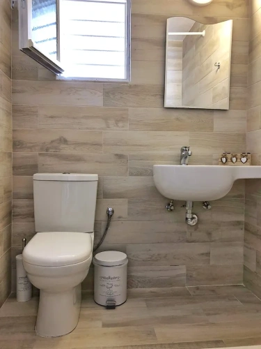 Comfort Triple room with courtyard view