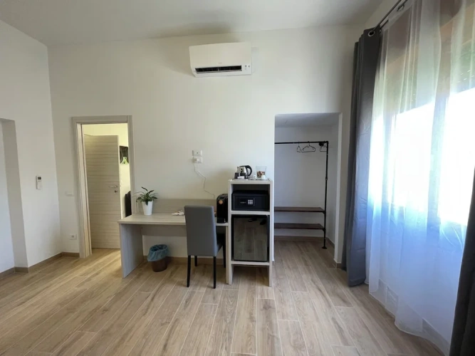 Standard Twin room with garden view