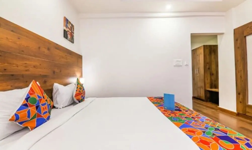 Vista Suites By FabHotel