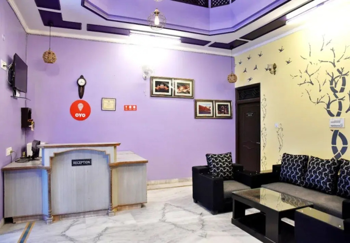 Hotel Malhotra