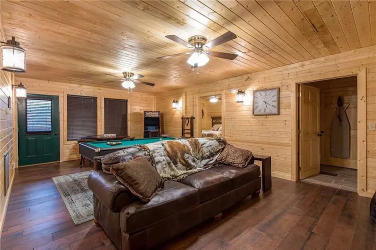 Emilys Hideaway - Four Bedroom Cabin