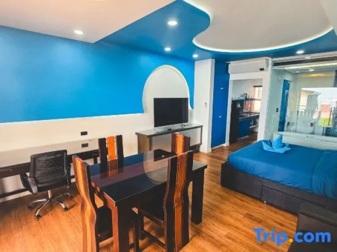 Luxury Suite