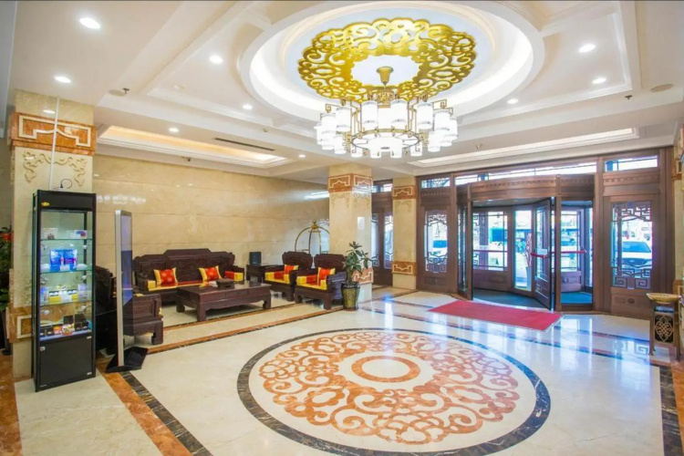 Qianbaidu Hotel