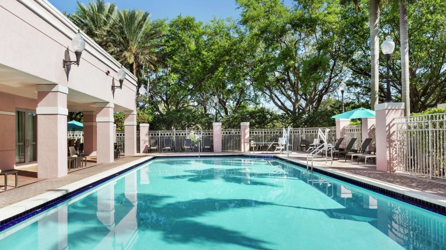 DoubleTree by Hilton Hotel Sunrise - Sawgrass Mills photo 19