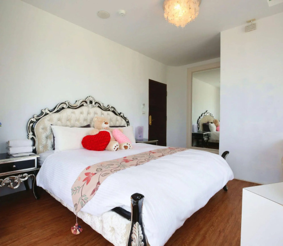 Dufa Luxury Manor