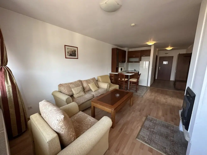 Spacious Mountain View Apartment