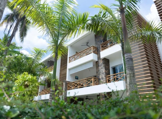 3 Bedrooms Apartment