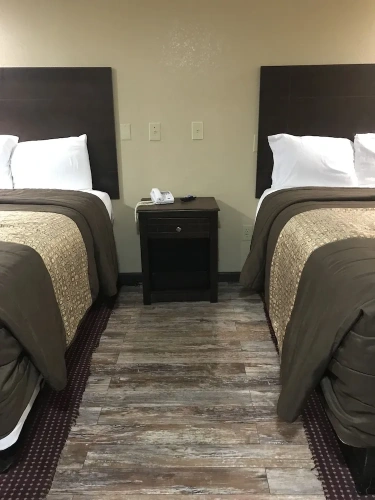 Economy Quadruple room