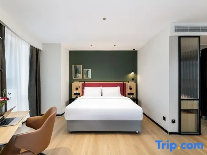 Deluxe Double Suite