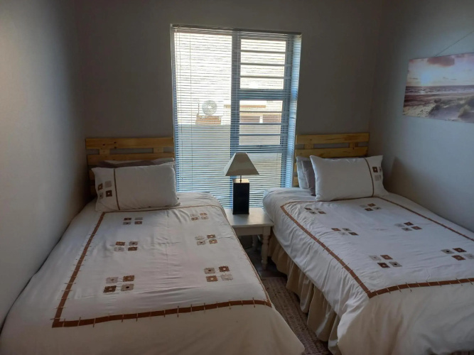 The Sparrow's Nest Beach-Front Self-catering