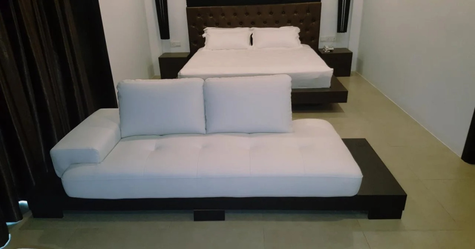 Hermitage Boutique House