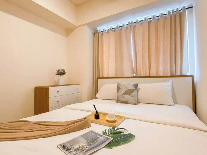 Simple Look 3Br Meikarta Apartment