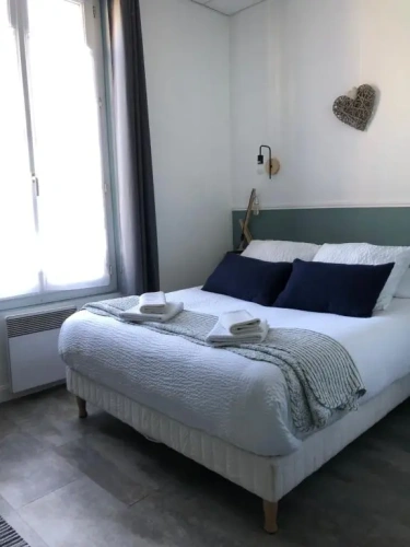 Economy Triple room
