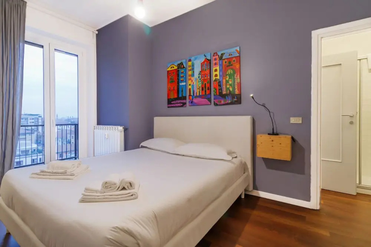 JOIVY Sleek Flat W/Balcony