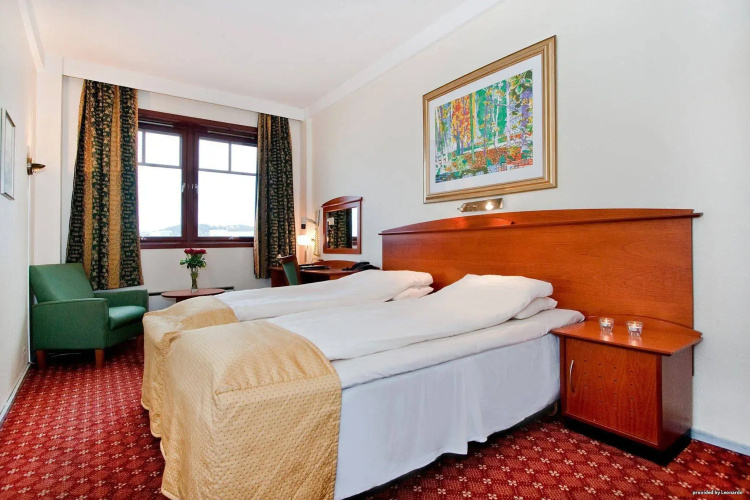 Chesterfield Hotel