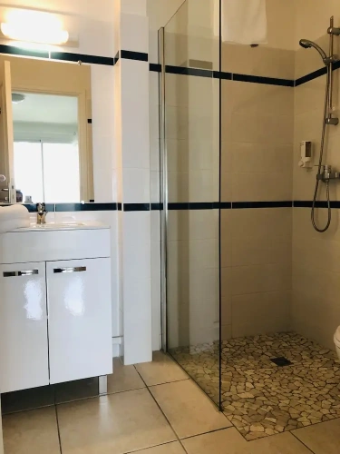 Luxury Twin Studio with sea view