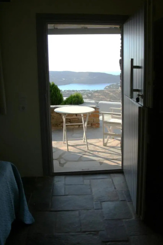 Aigaion House