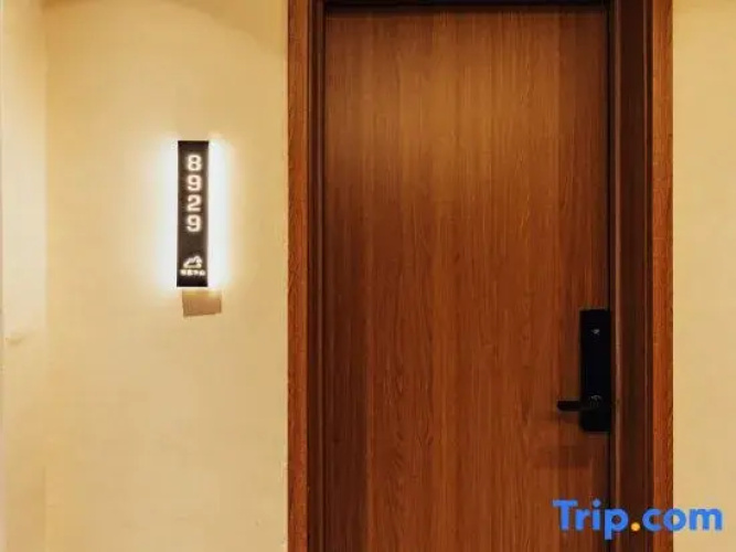 Yulin Banshan Resort