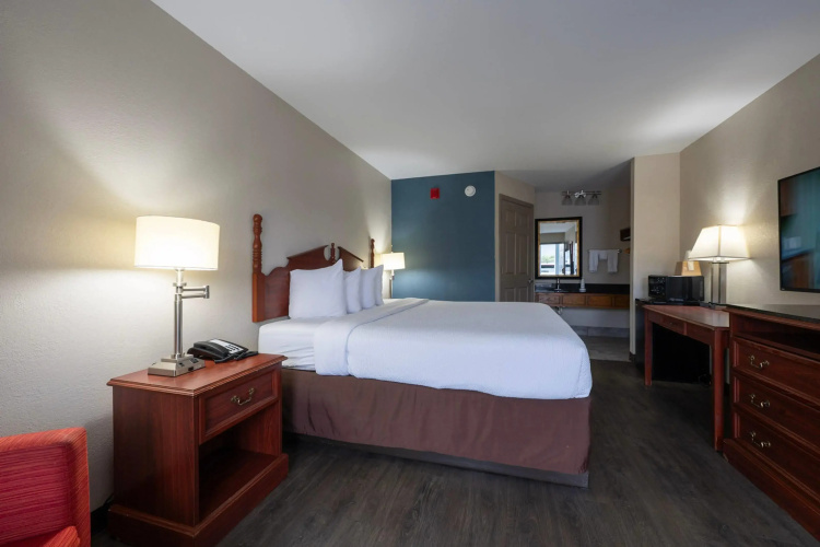 Baymont by Wyndham Warner Robins