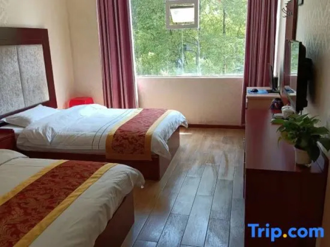 Shengtai Hotel