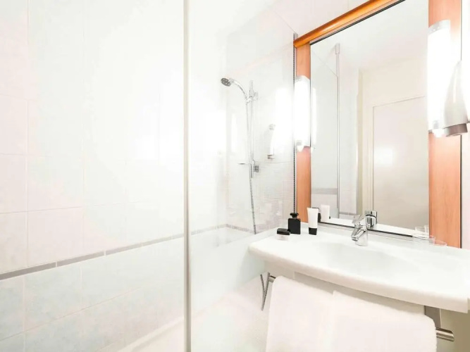 Ibis Chatellerault