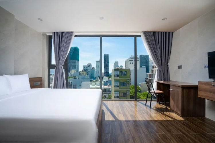 Rose Sea Hotel & Apartment