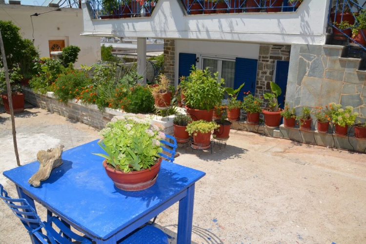 Traditional summer house in Marmari