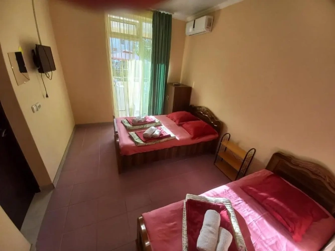 Standard Triple room with balcony