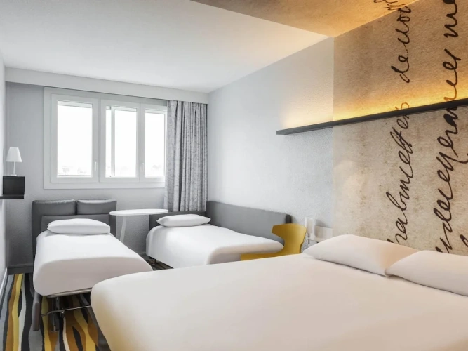 Standard Quadruple room