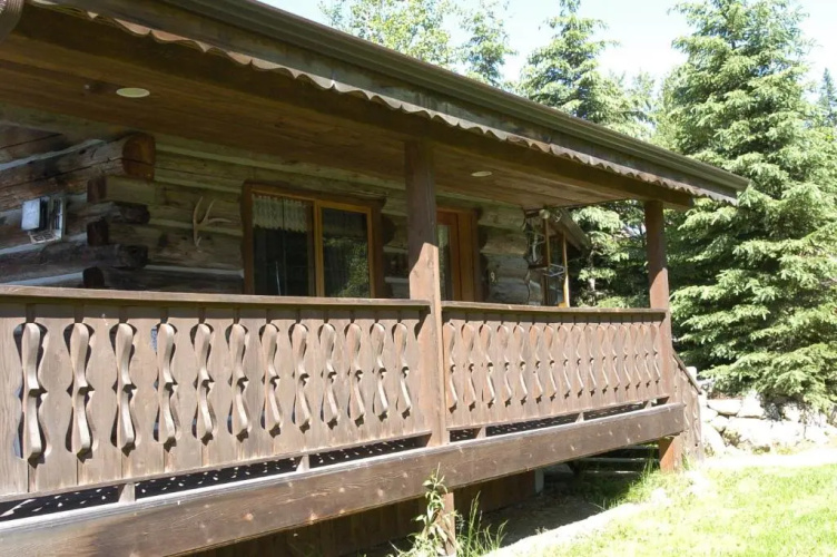 Nakiska Bear Ranch