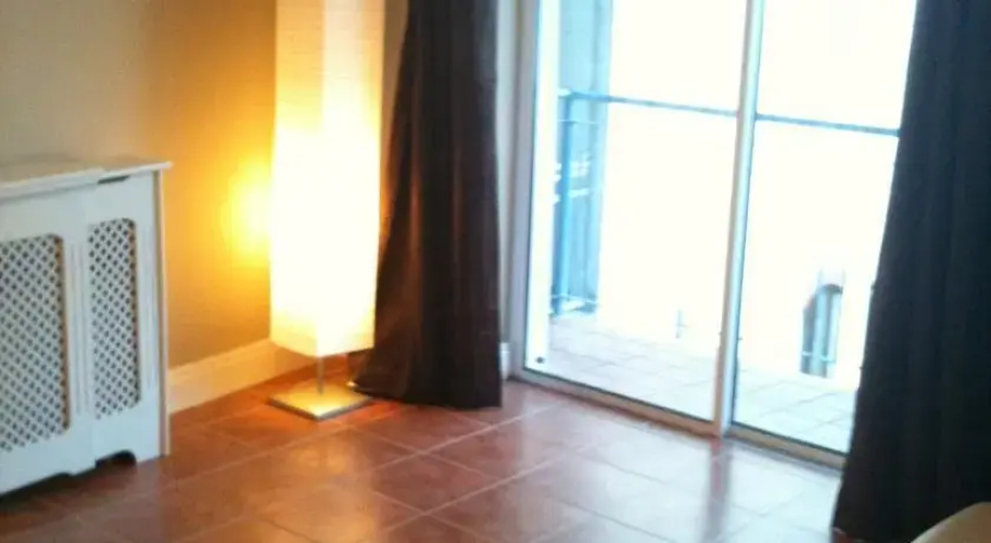 Ocean Crest Guesthouse