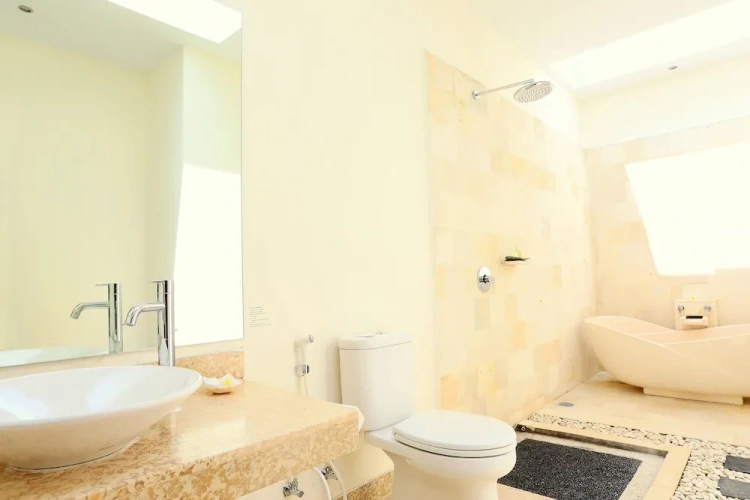2 Bedrooms Villa