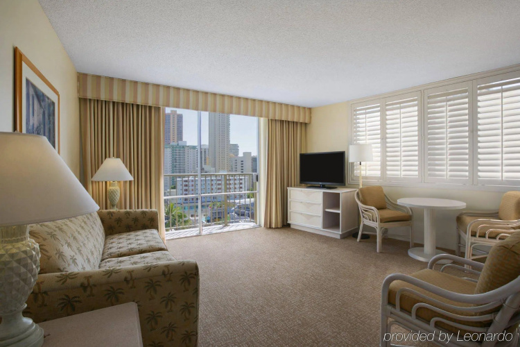 OUTRIGGER Waikiki Paradise Hotel photo 9