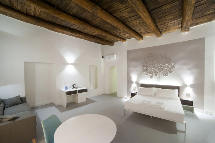Dada Suite