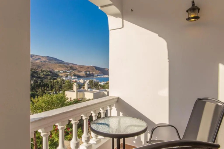 Eleni's Seaview House