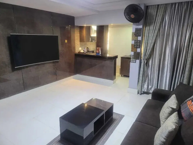 New Land Luxury Hotel