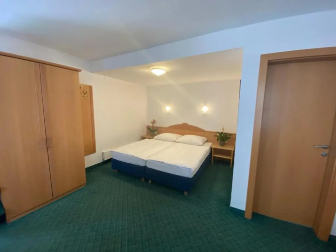 Apartment 54