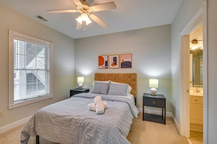 Magnolia Pointe Two-bedroom Apartment 305-4882