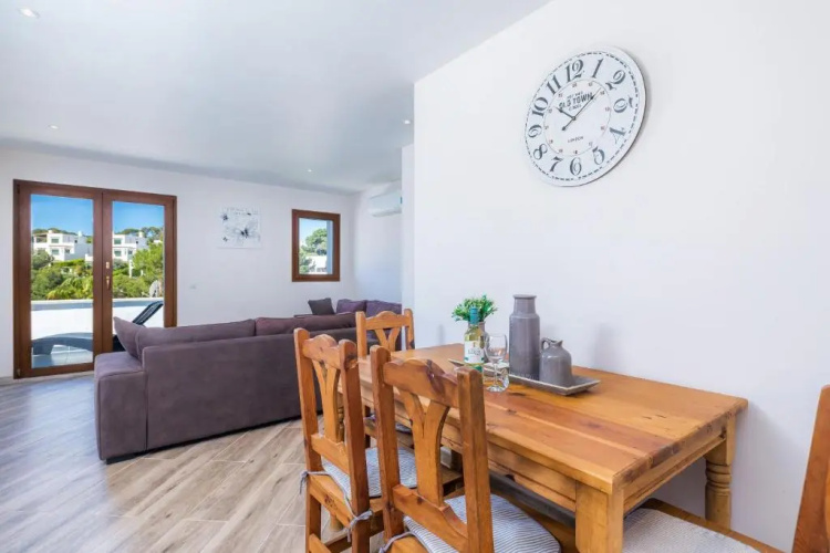 Beach Apartment 11